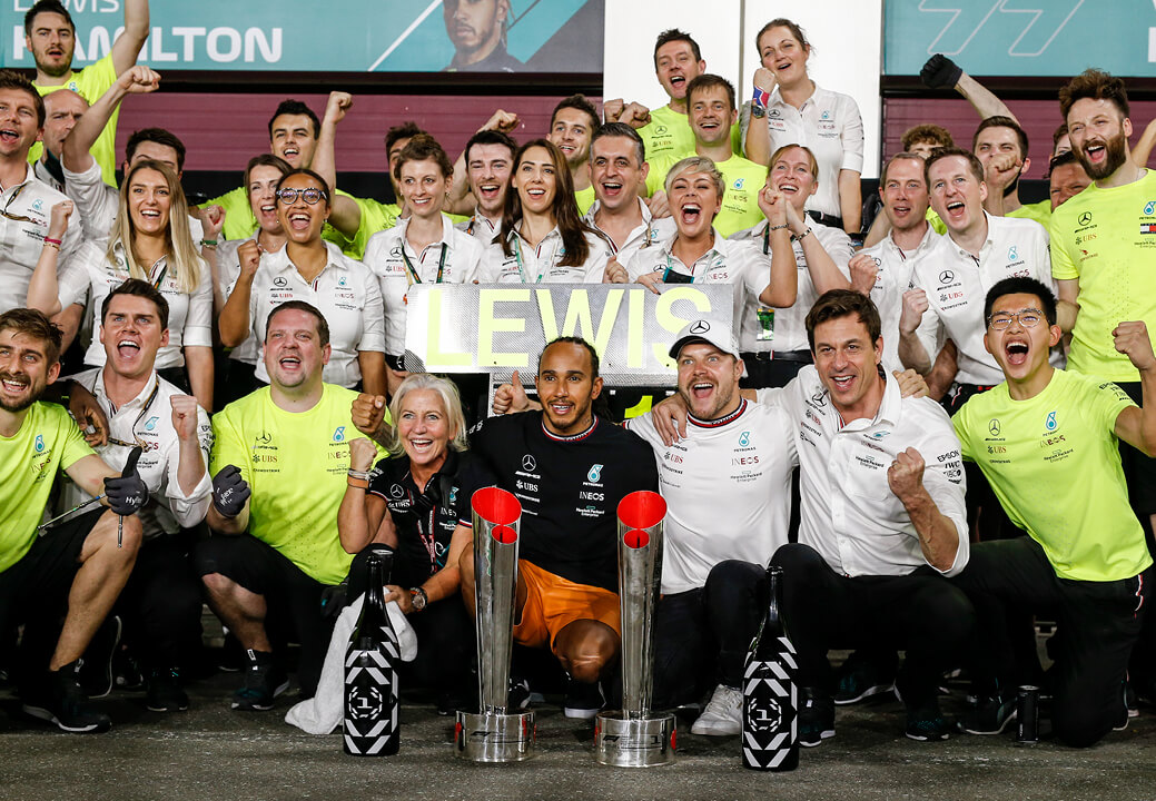 MERCEDES-AMG-PETRONAS-FORMULA-ONE-TEAM